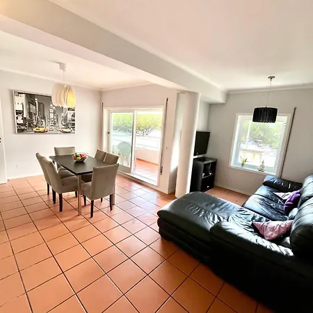 Camping The Travelers House Viana do Castelo
